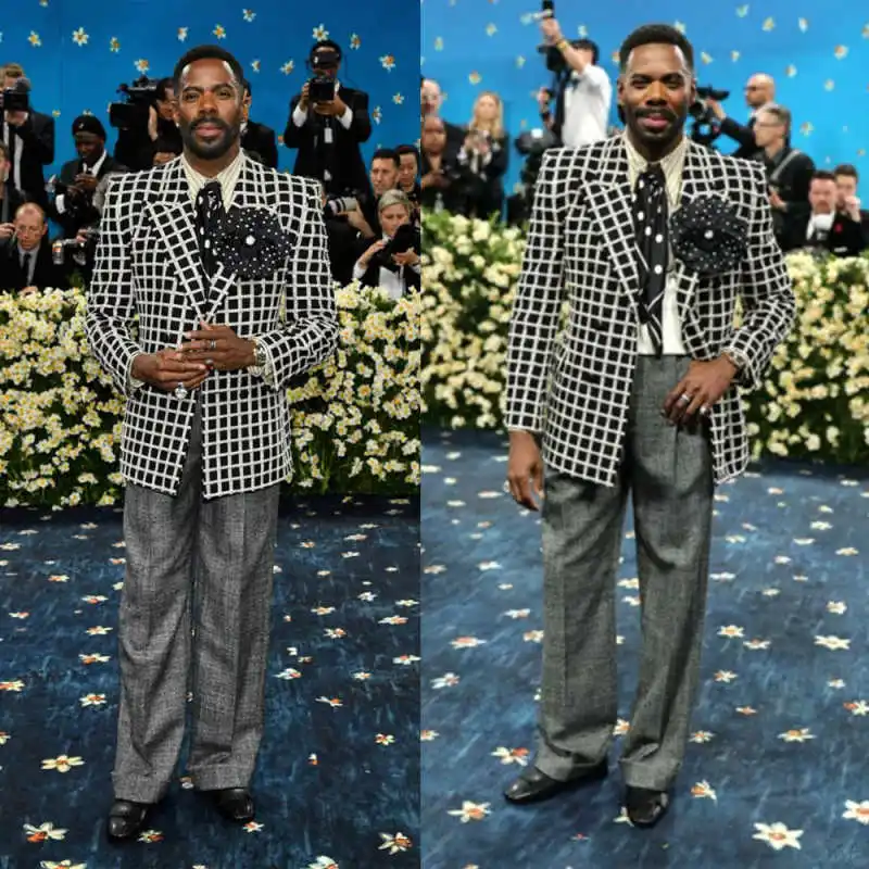 

Vintage Plaid Men Suit 1 Piece Slim Fit Single Breasted Peaked Lapel Blazer Warm Formal Occasion Customized trajes de hombre