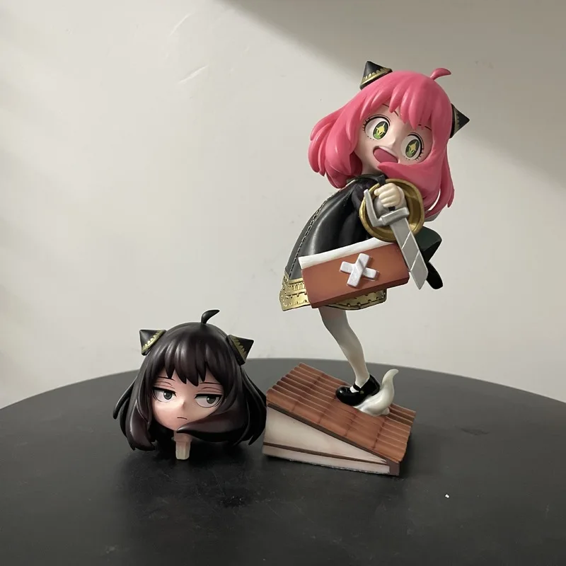 Anya Forger Action Figure 18cm Manga Figurine GK Statue Model Ornament Anime Peripheral Figuras Toys Kawaii Doll Gift for Kids