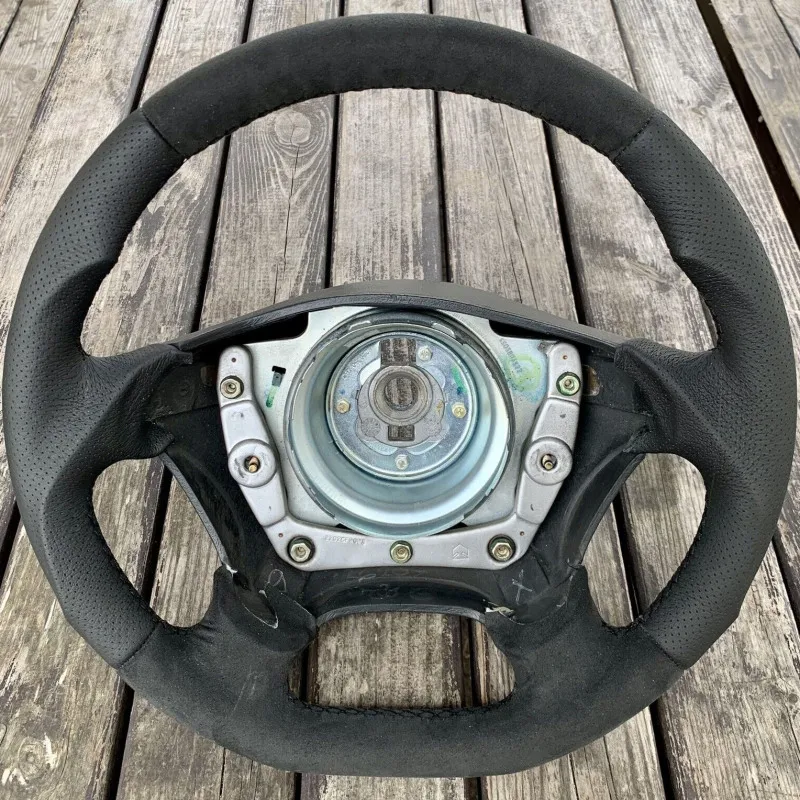 

Для Mercedes Benz W163 ML кожаный руль с плоским дном