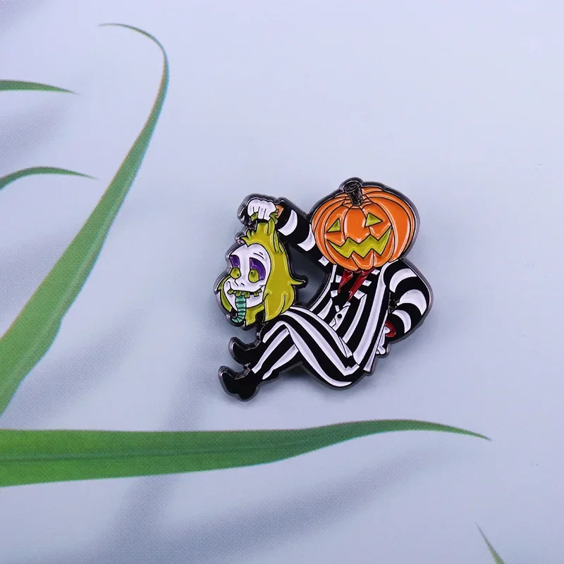 Halloween Terror Pumpkin Thriller Movie Anime Badge Cartoon Alloy Enamel Lapel Pin Backpack Jacket Decoration Accessory Gift