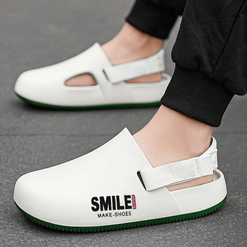 2024 New Summer Men's Slippers Outdoor Fashion Casual Home Indoor Thick Bottom Anti-slip Large Men's Slippers Beach Sandals