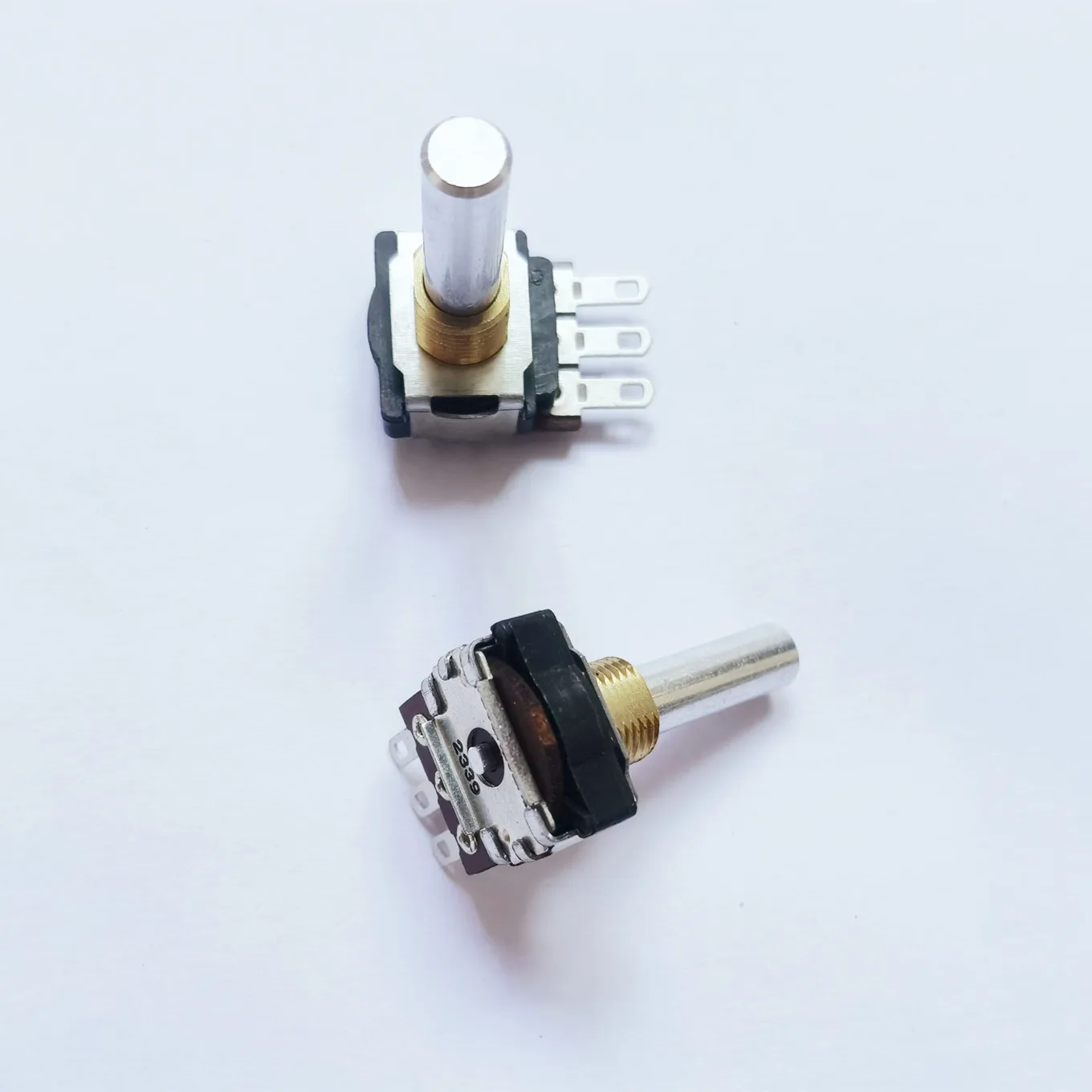 Original new 100% 288T232R161A2 288T232R161 encoder without switch T232R161A2