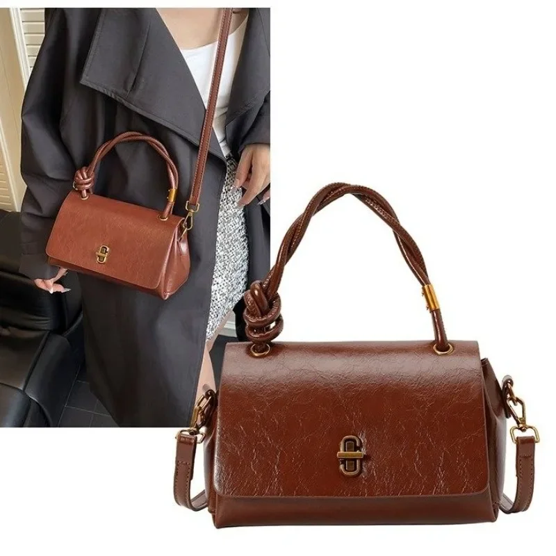 

Unique Fashion Designer Diaper Bag For Women Luxury Leather Tote Large Capacity Elegant Crossbody Handbag Stylish Retro