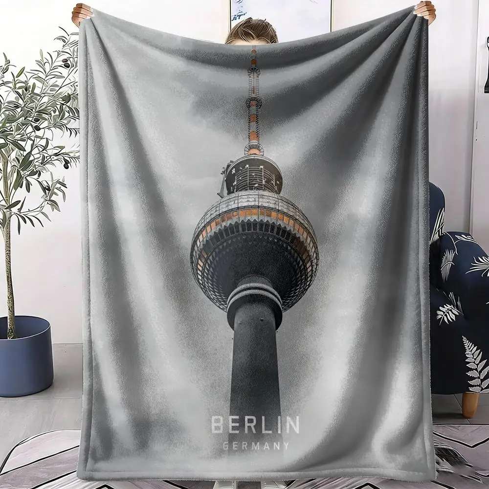 Europe Amsterdam Pari Cities Throw Soft Flannel Throw Summer AC Blanket Lightweight Cool Nap Blanket for Sofa Bed Couch Travel