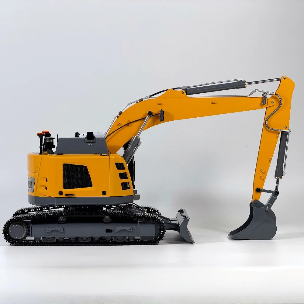 1/14 Scale R926 Remote Control Excavator  A Toy Simulation Engineering Vehicle for Boys  and A Multi-functional Crane