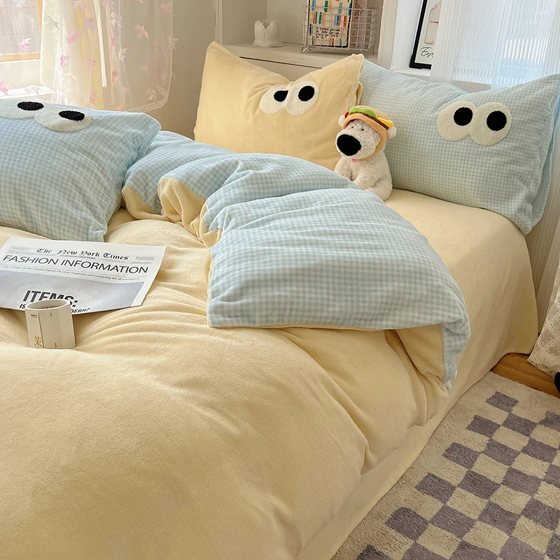 Winter Solid Plush Bedding Set 4Pcs Big Eyes Skin-Friendly Bedclothes for Dorm Home Thick Warm Quilt Cover Bedsheet Pillowcase