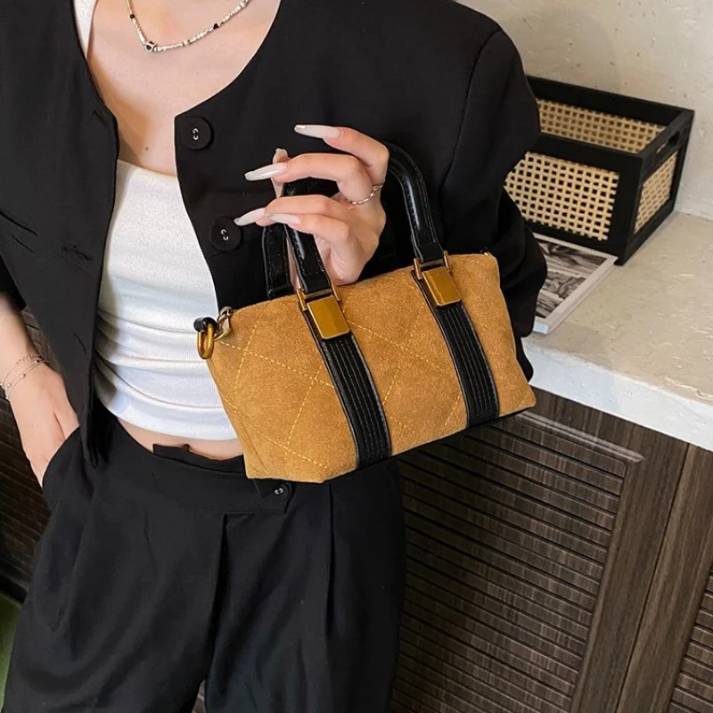 

Chic-trendy 2025 New Ladies Luxury Brand Leather Crossbody Bag Famous Designer Casual Popular Classic​