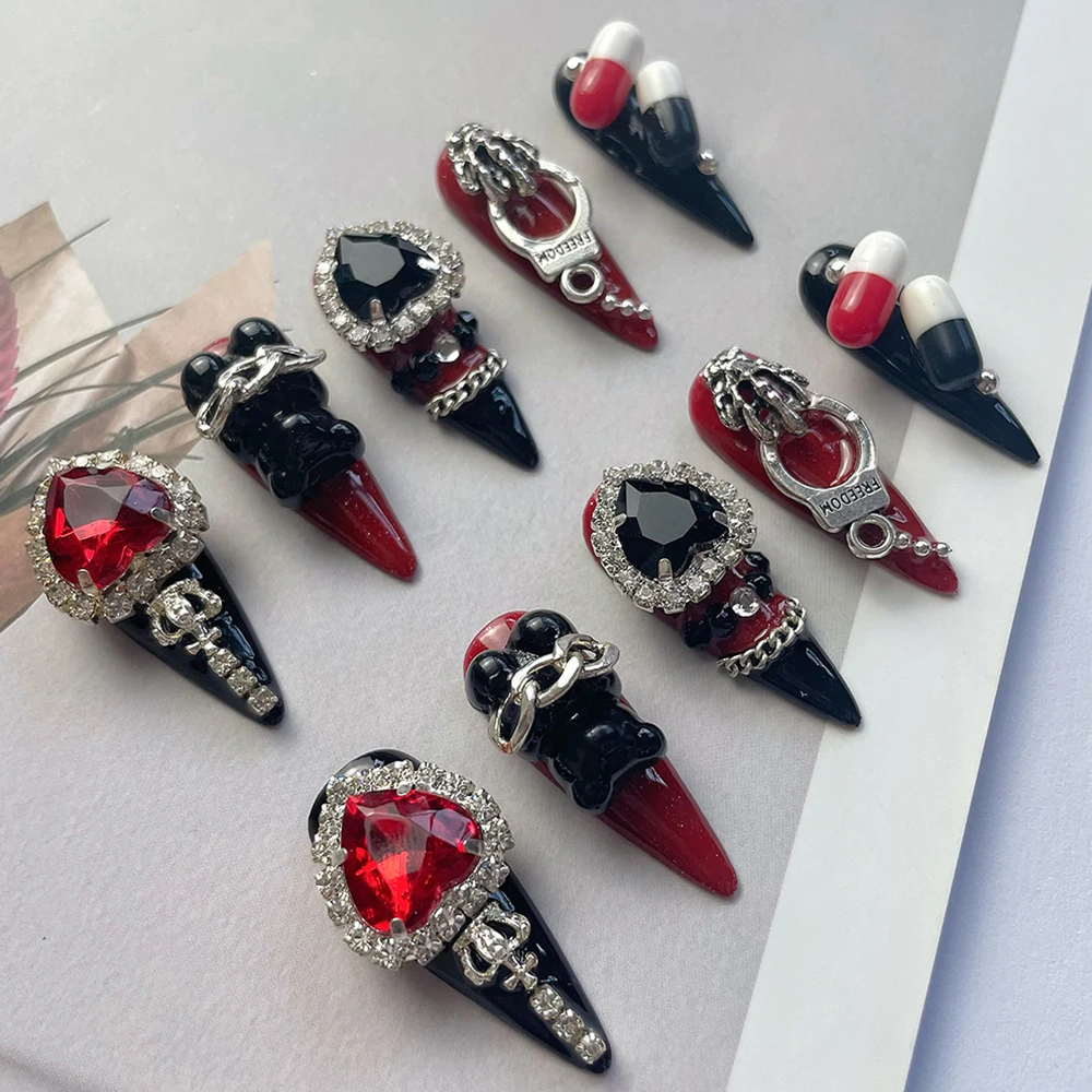 Y2K Gothic Black Red Handmade Fake Nails Punk Metal Chain Gem Handcuffs Wearable Full Cover Stiletto Nail Ring Bracelet Set