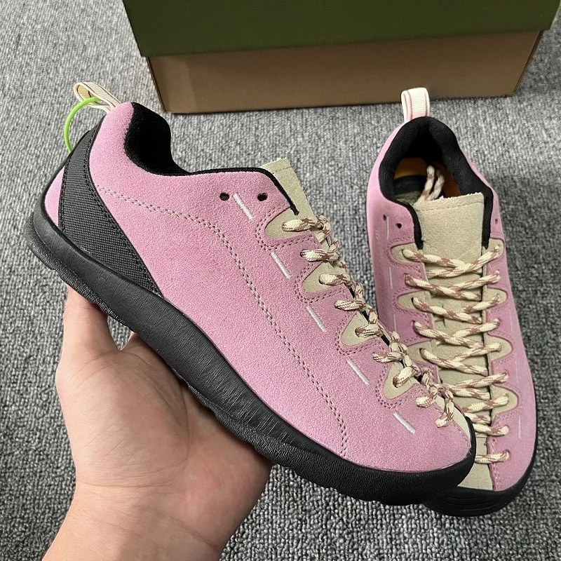 Breathable Waterproof Hiking Shoes Mens Mesh Outdoor Shoes Climbing Shoes Mens Sports Quick Dry Hiking Shoes