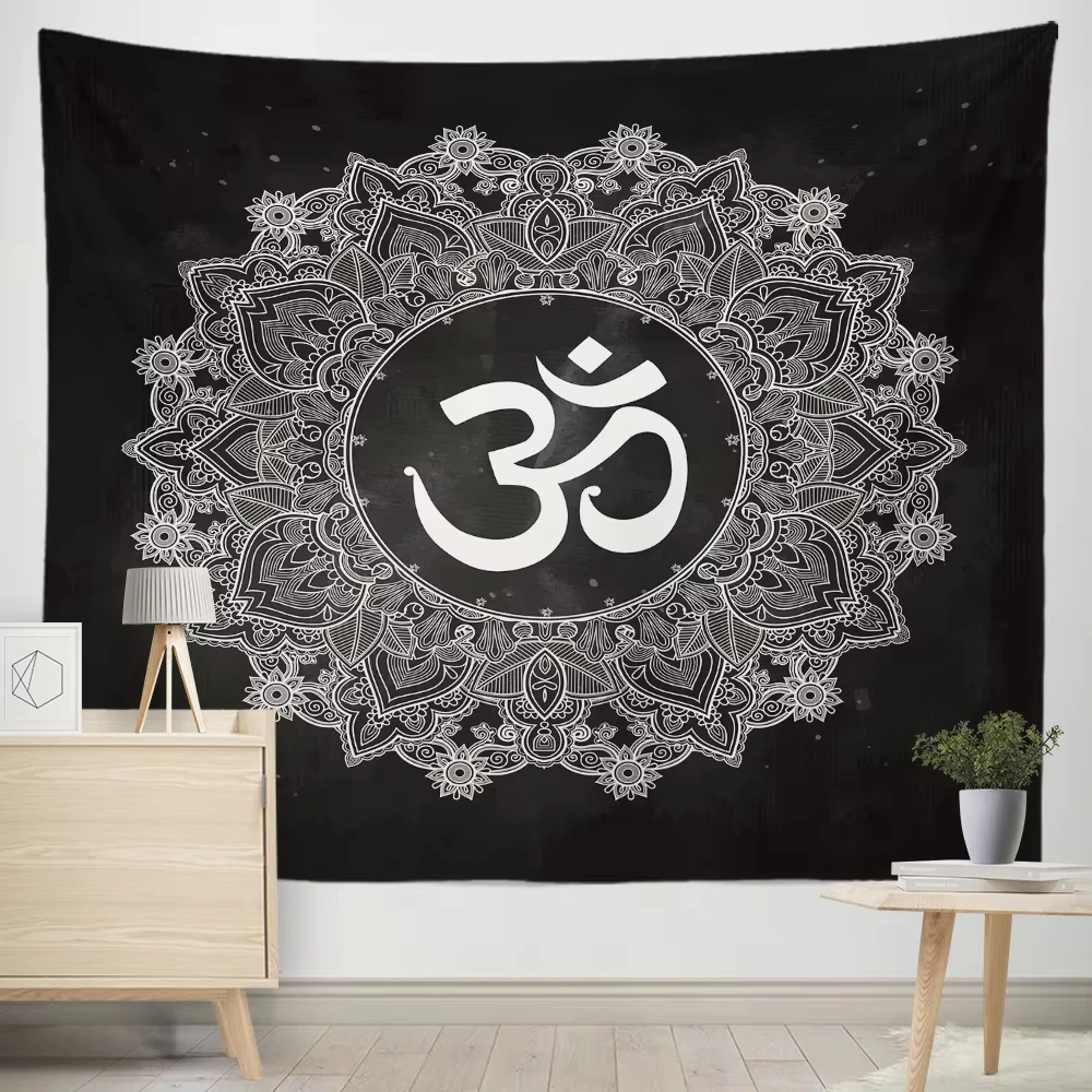 نسيج حائط ماندالا أنيق برمز Om، نسيج غرفة متطور مستوحى من اليوغا، ديكور حائط بتصميم روحاني معقد