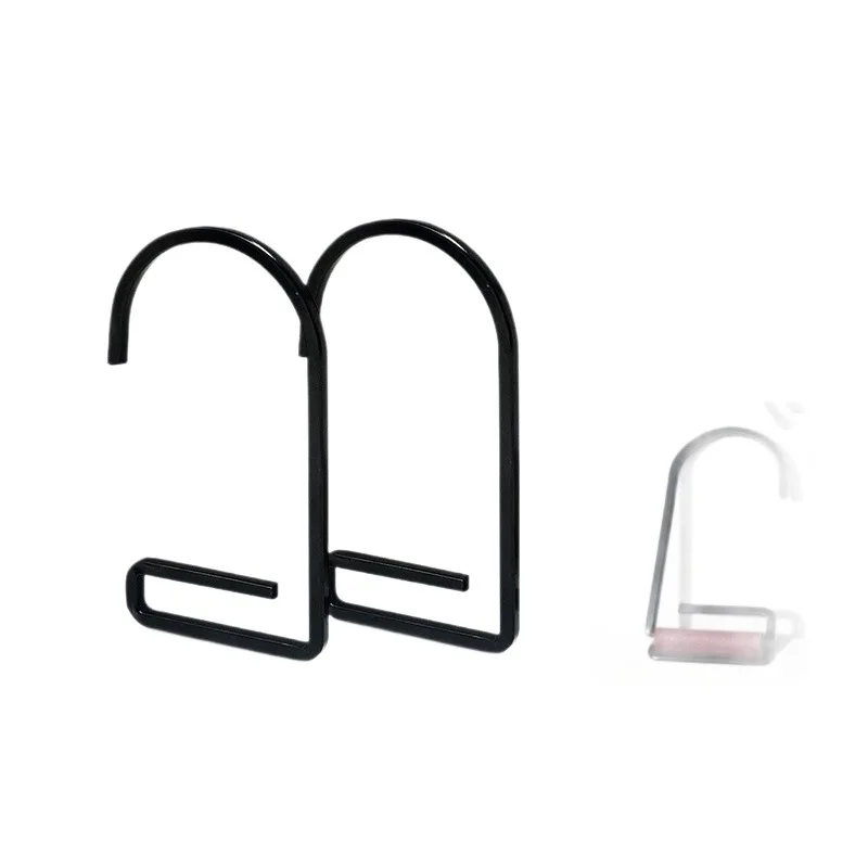 Black U‑Shape Metal Curtain Hooks, Heavy Duty Strong Load‑Bearing Deformation‑Resistant Metal Hooks for Curtain Fabric Sample
