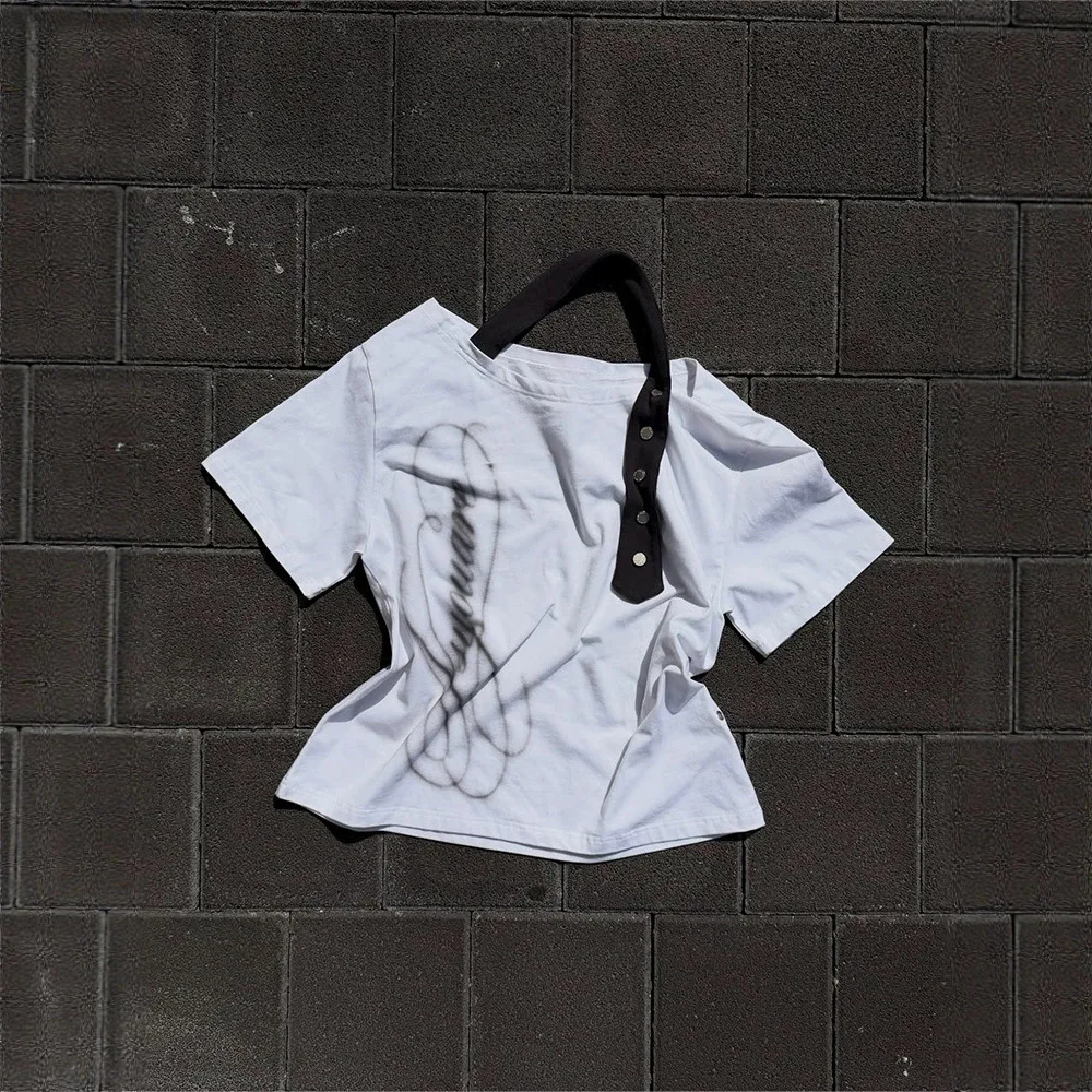 2026 New Y2K Women Dark Style One Shoulder Strap T-shirt Line Letter Print Irregular Hem Cropped Fashion Hot Girl Short Sleeve