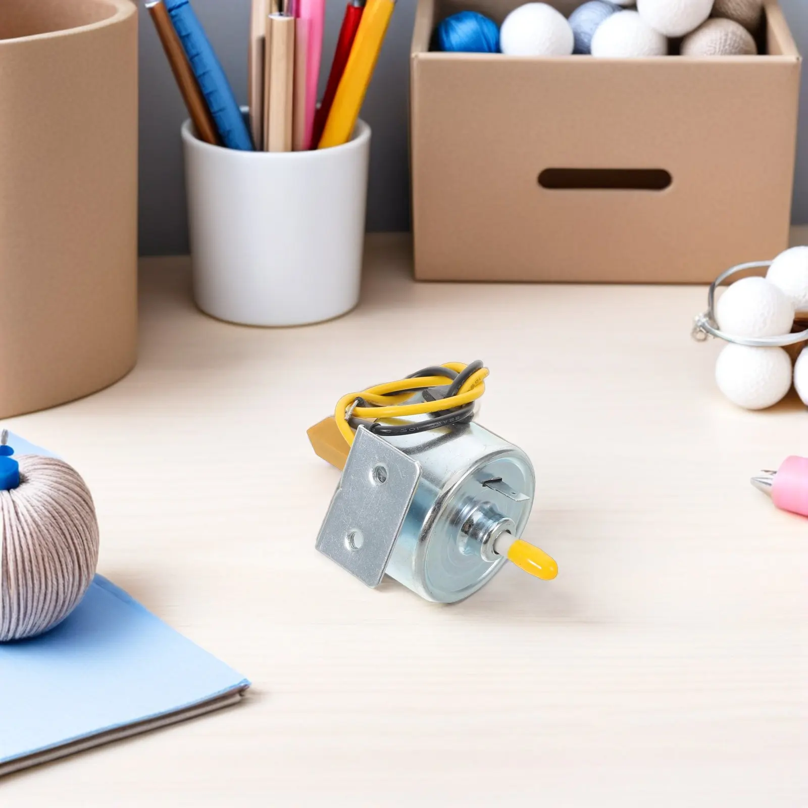 

Масло для дымогенератора Stage Oil 900W 110V, не требующее поляризации, легко устанавливаемое, запасное, для сценического освещения и дымовых насосов