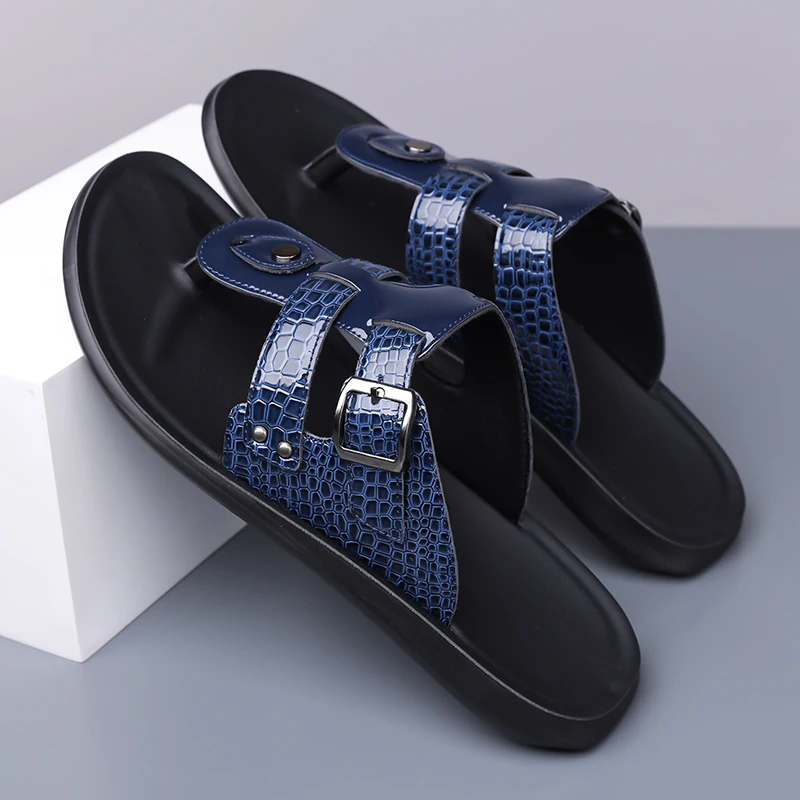 Summer New Men Flip Flops with Personalized Fashionable Belt Buckle Design Snake Pattern Outdoor Comfortable Beach Shoes（38-48） view 5