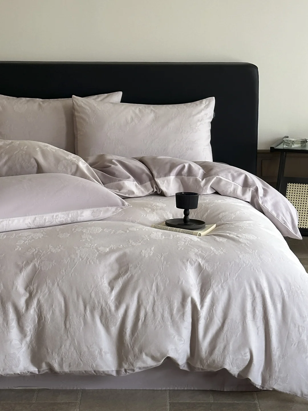 4Pcs High-end Light Luxury High-end Cotton Xinjiang Long Staple Cotton Thick Weave Jacquard Bedding Duvet Cover 200X230 220X240