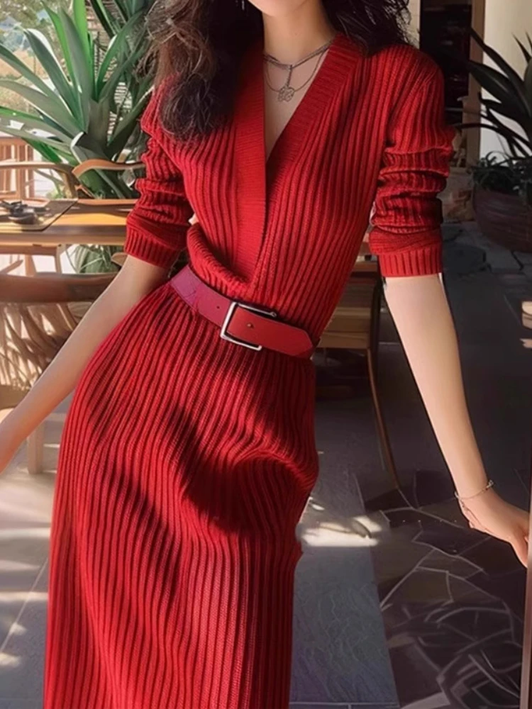 2024 French Women\'s Autumn and Winter Red Fashion Knitted Dress with Temperament, Slim Fit Long Hairy Dress