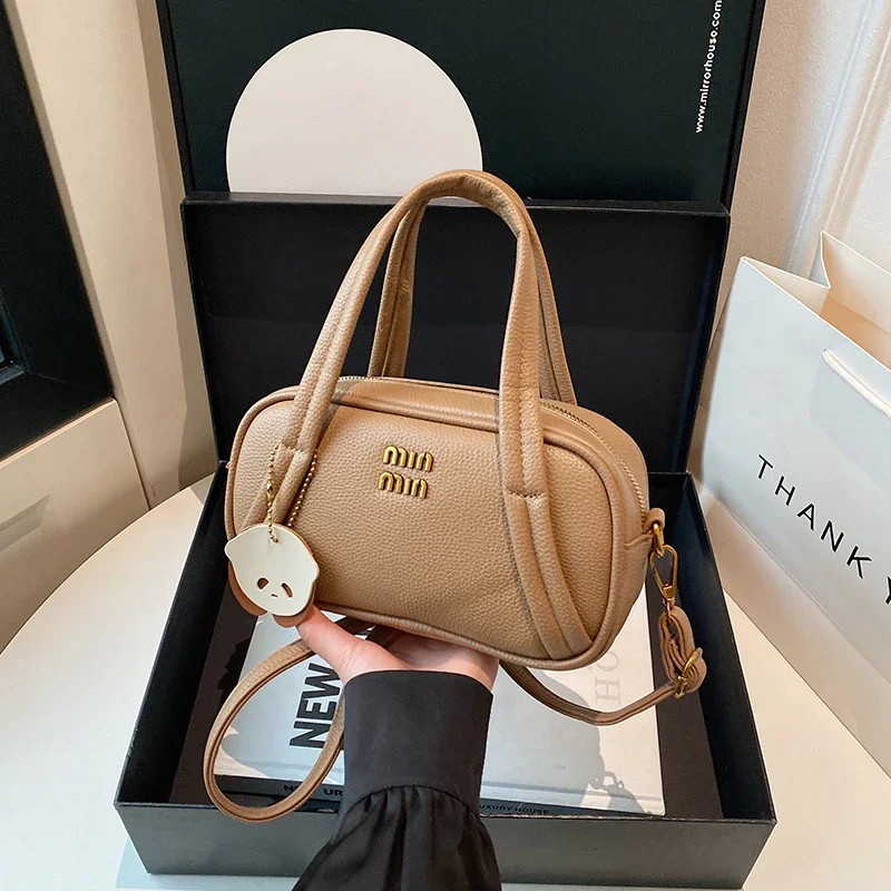

Fashionable Women's Handbag Premium Leather Crossbody Shoulder Tote Elegant Designer Ladies Purse