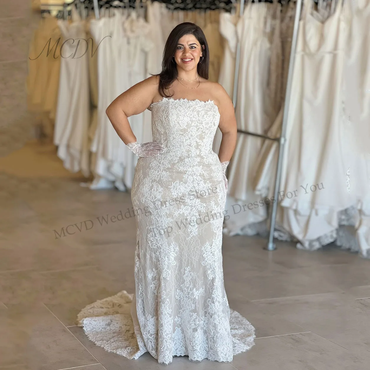 Mermaid Lace Wedding Dresses Plus Size Women Applique Strapless Bride Gowns Sweep Train robe mariée sur mesure Customized