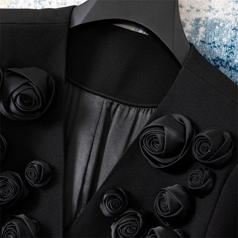 سترة نسائية كورية جديدة لعام 2025 عالية الجودة للخريف بأكمام طويلة سترات غير رسمية بمزاجية ملابس خارجية نسائية