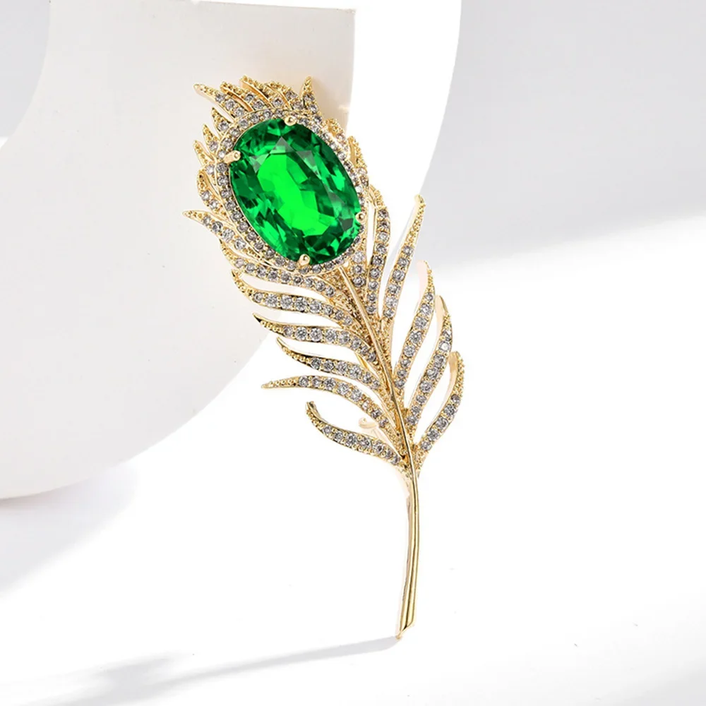 

Vintage Austrian Crystal Feather Brooch Pin for Women Green Zircon Maple Leaf Brooches Women's Clothing Accessories Jewelry