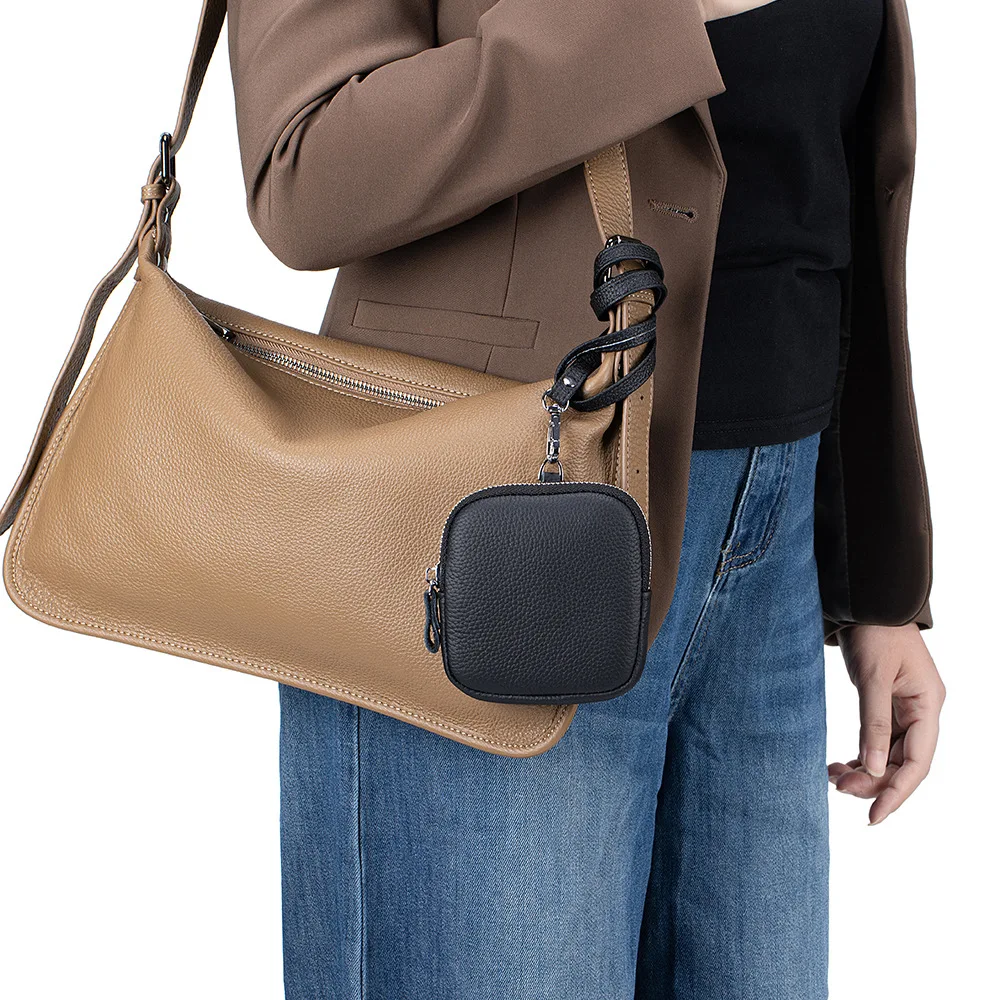 กระเป๋าใส่เหรียญหนังวัวแท้ชั้นแรก ดีไซน์เรียบง่าย พกพาสะดวก ใช้แขวนคอได้ ใส่บัตร ลิปสติก กระเป๋าหนังแท้ทรงสี่เหลี่ยมสำหรับจัดเก็บเหรียญ