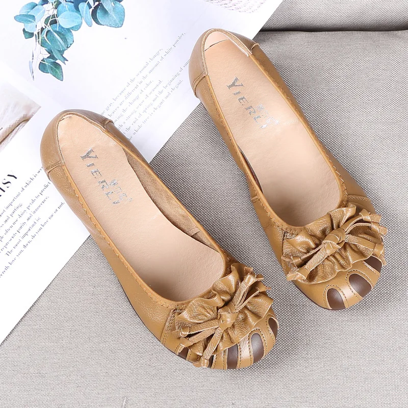 Shoes Women Spring 2024 New Genuine Leather Breathable Casual Flat Shoes Woman Nurse Work Shoes Plus Size Shoes