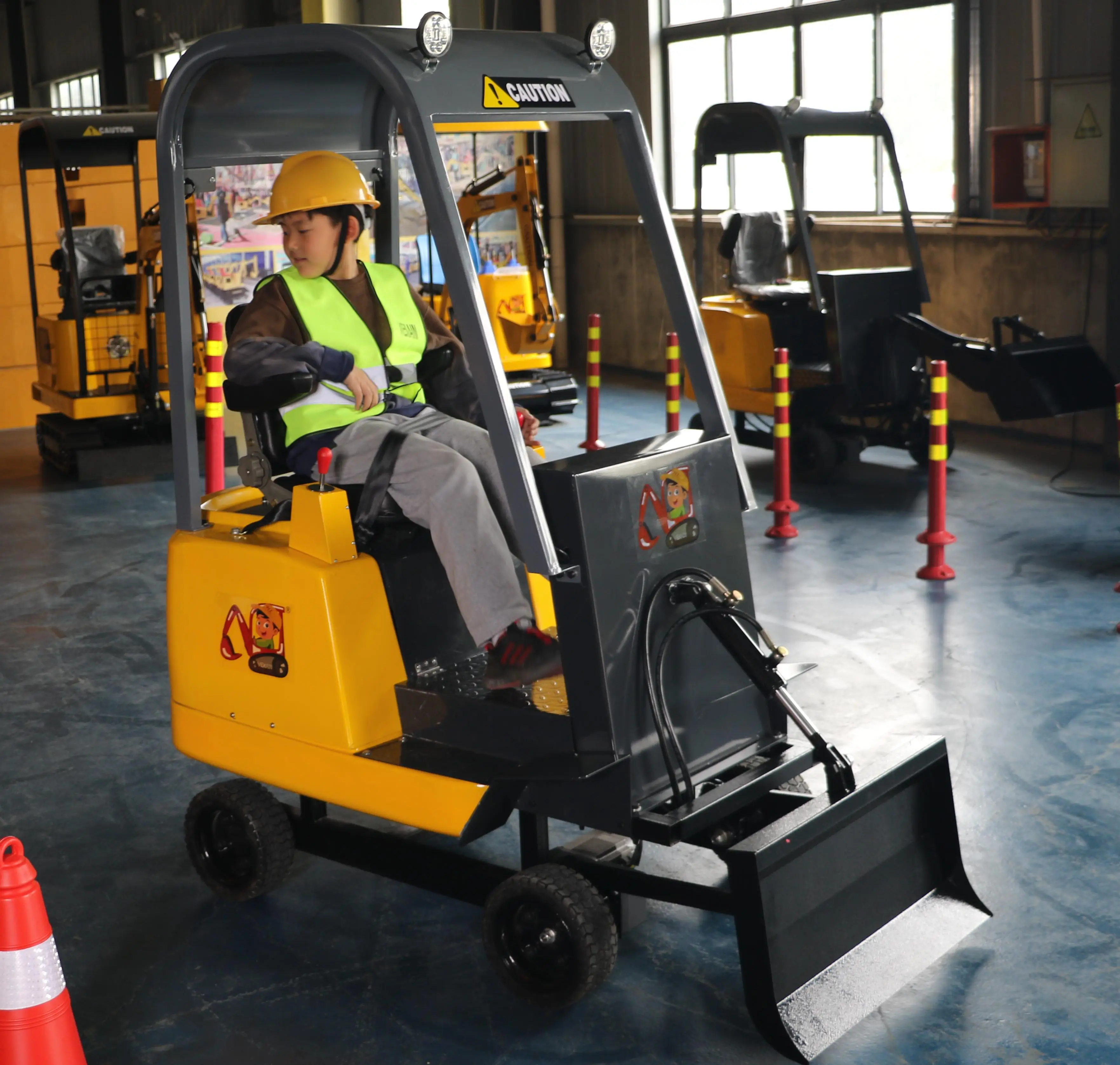 Mainan Bulldozer Mini Elektrik - Outdoor Adventure Educator ulasan dan harga