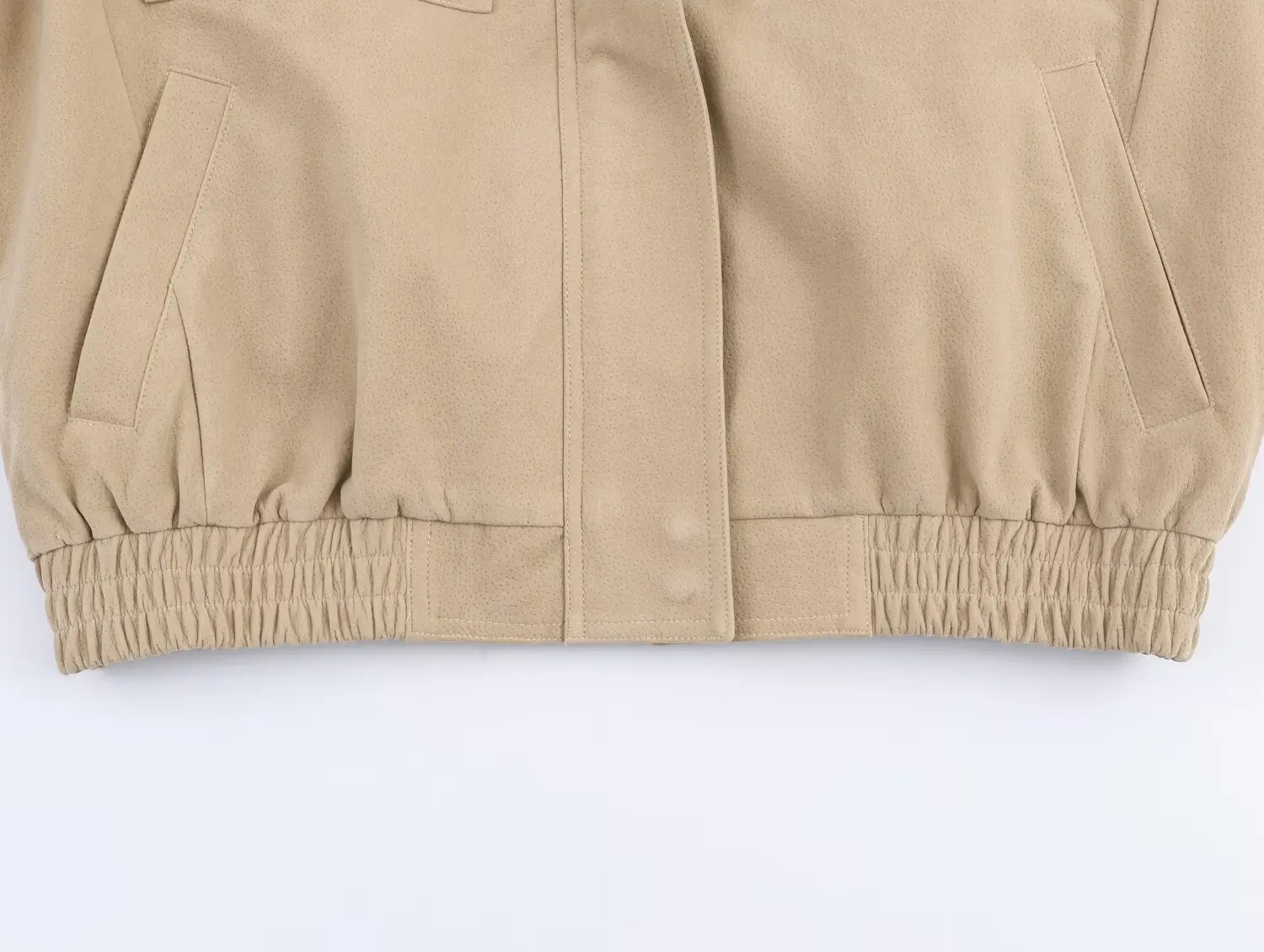 เสื้อแจ็คเก็ตหนังผู้หญิงสไตล์ยุโรปและอเมริกา ดีไซน์แฟชั่นอเนกประสงค์ ผิวสัมผัสแบบหนังกลับ ปี 2025