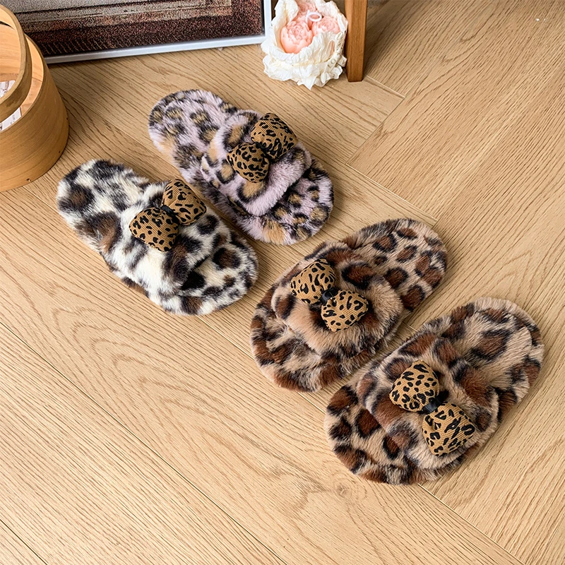 

2025 зимние новые детские модные хлопковые тапочки для девочек, корейский стиль, нескользящая универсальная теплая обувь без шнуровки с мягкой подошвой