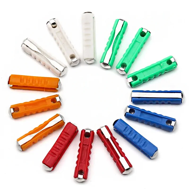 200PCS Eastern European Fuse Kit, 5 Types 5A/8A/10A/16A/25A Torpedo Shaped Old Style Automotive Cars Fuses