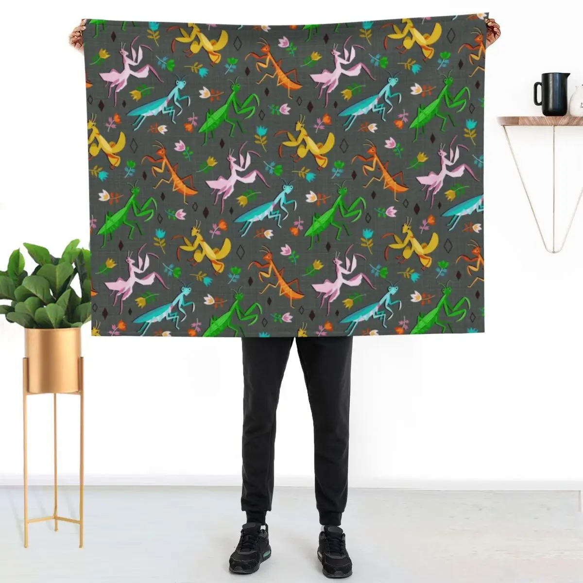 An Unordinary Array of Praying Mantises - Grey Throw Blanket funny gift Flannels Giant Sofa Decorative Beds Beautifuls Blankets
