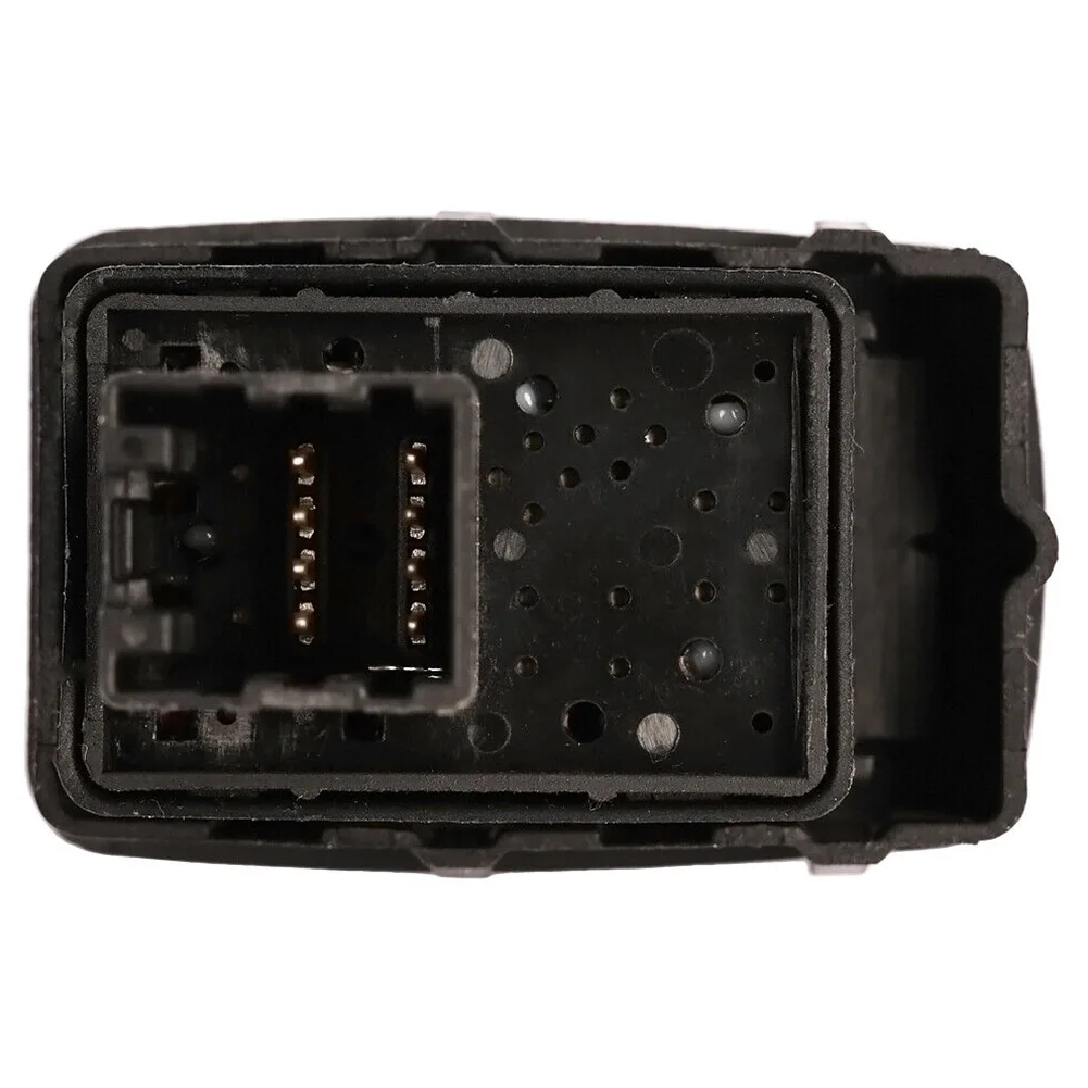 Compatibility of the Mirror Control Switch Designed Specifically for Freightliner For Century Class 0309 Models
