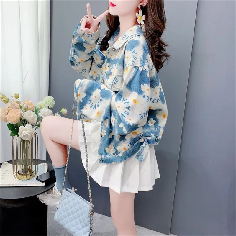 Small Fragrant Style Printed Denim Jacket for Women's Spring Autumn 2027 New Loose Long Sleeved Versatile Casual Jeans Coat Top
