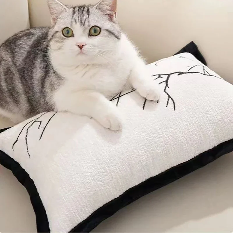 French Retro Branch Embroidered Cushion Cover Black and White Light Luxury Waist Pillow Cover Home Sofa Bedside Waist Pillowcase