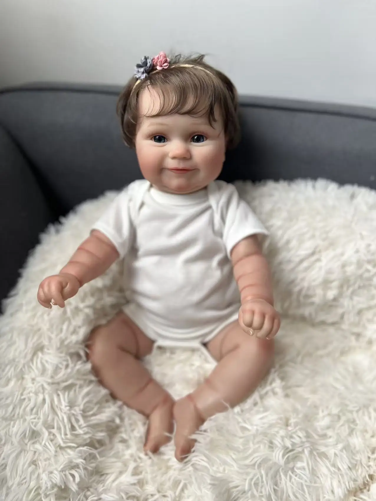 19inch Silicone Baby Doll Reborn Maddie Hand-Detailed Painting 3D Skin with Visible Veins Handmade Real Baby Gift Toys for Girls