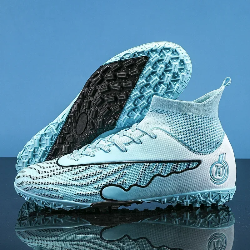 

Men Football Boots Sports New Ultralight Non-slip Professional Breathable Futsal Match Soccer Shoes Unisex Cleats Drop Shipping