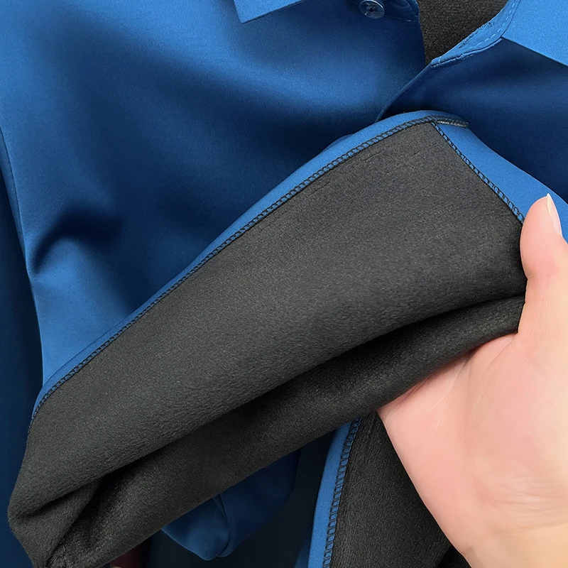 Camisa de manga larga para hombre, Tops de moda de ocio de estilo británico con forro polar y botones de solapa gruesos sin costuras con estampado de letras para invierno