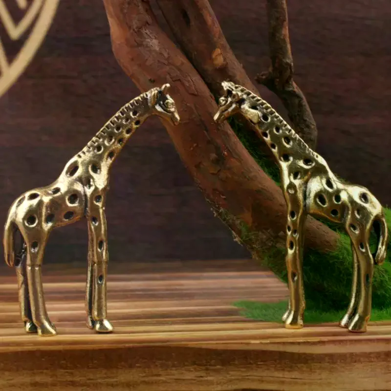 Vintage Brass Giraffe Ornament Office Desk Decor Tea Pet Mini Statue Home Decor Handicraft