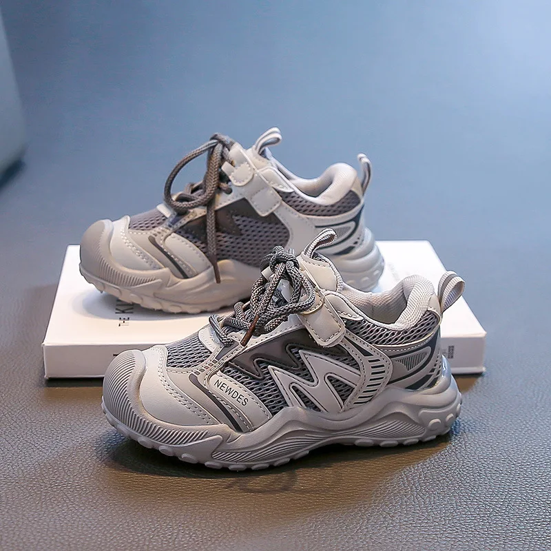 

Children Running Shoes Breathable Toes Capped Handsome Boys Sports Shoes Soft Bottom 2025 Autumn New Girls Tennis Shoes Non-slip
