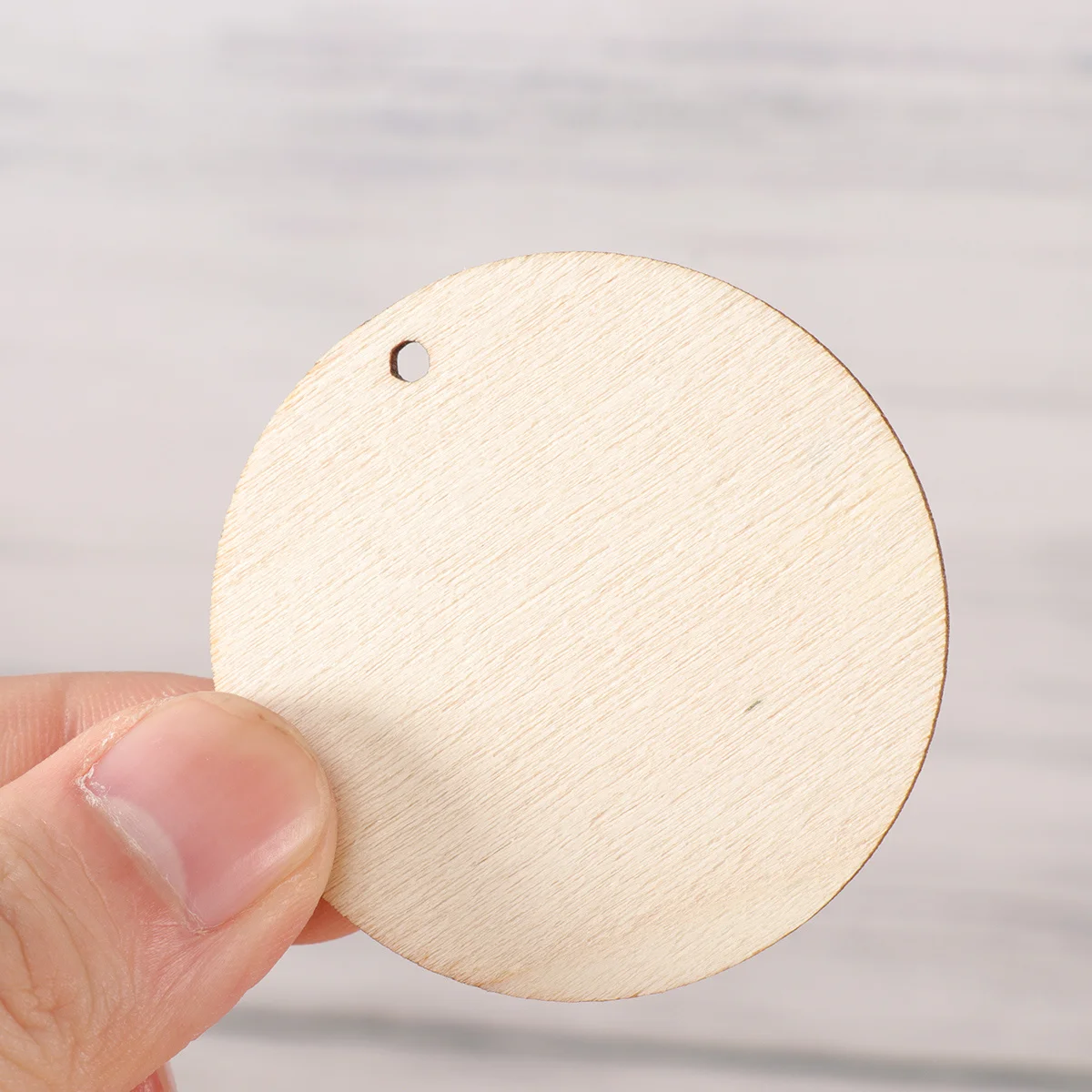 

50pcs 5Cm Wooden Decoration Round Slices Unfinished Diy Craft Pieces For Tag Scrapbooking Wedding Christmas Home Party Ornament