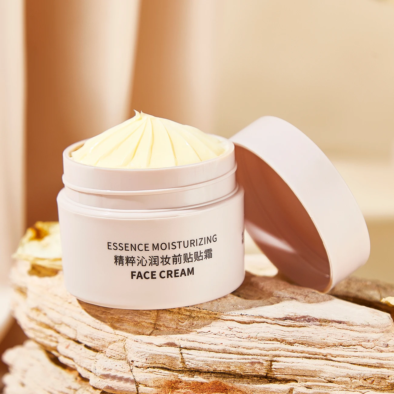 Apply the cream before makeup. - Skincare Basic ulasan dan harga