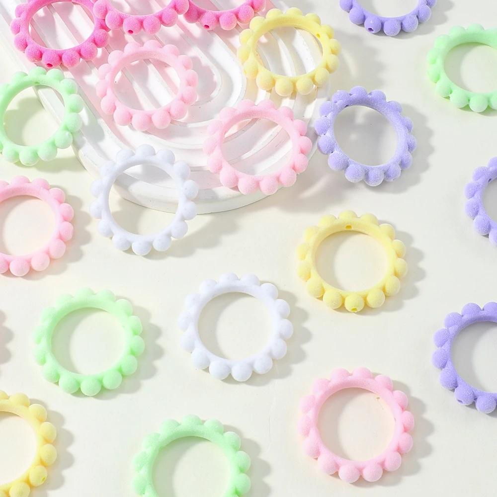 5/10 Stück 42mm beflockte Samt-Blumenkranz-Perlen, süße pastellfarbene gewellte Rahmenperlen für DIY-Perlenstift-Aufsätze und Schlüsselanhänger-Charms – Detail 3