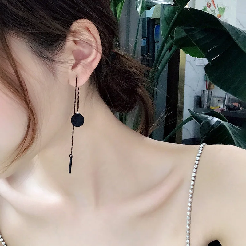 

Luxury Elegant Black Beads Dangle Earring Punk Jewelry Gift Temperament Retro Black Imitation Pearl Ball Drop Earrings For Women