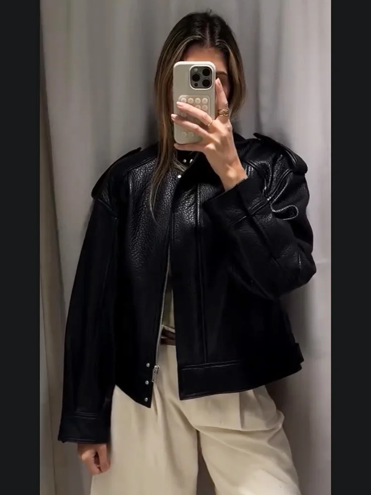 

2025 Women's Black Leather Jacket Coat Fashion Solid With Zipper 2 Pockets Crop Jackets Woman Texture Chic Tops High Street