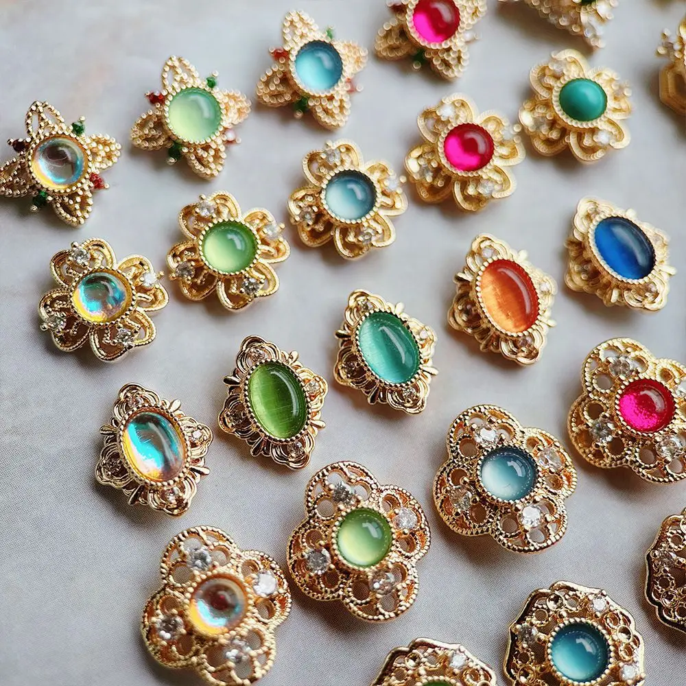 10pcs Retro Palace Round Oval Flowers Style Zircon Metal Nails Jewelry Decorations Nail Art Accessories Charms Parts Supplies