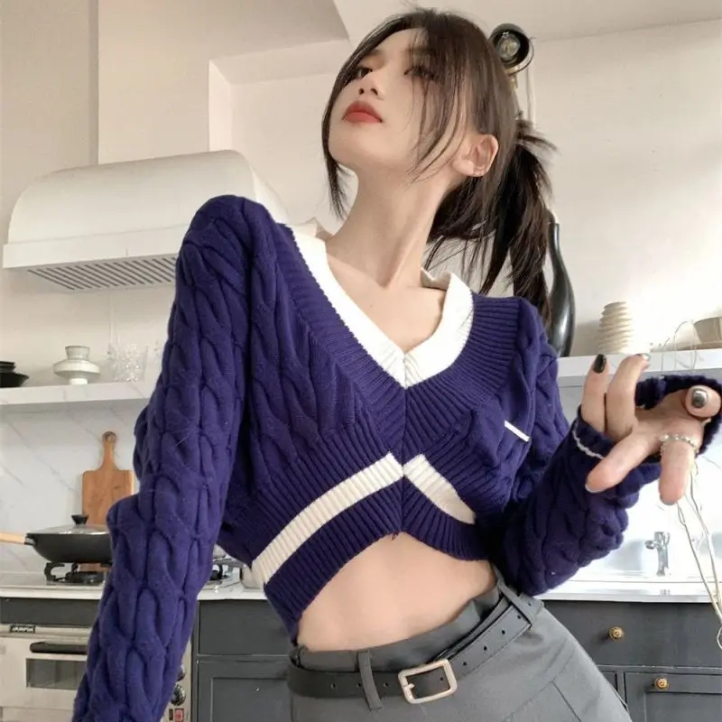 Women\'s Autumn Winter Short Sweater Korean Lady Casual V-Neck Patchwork Long Sleeve Crop Tops 2022 New Knit Pullover Female