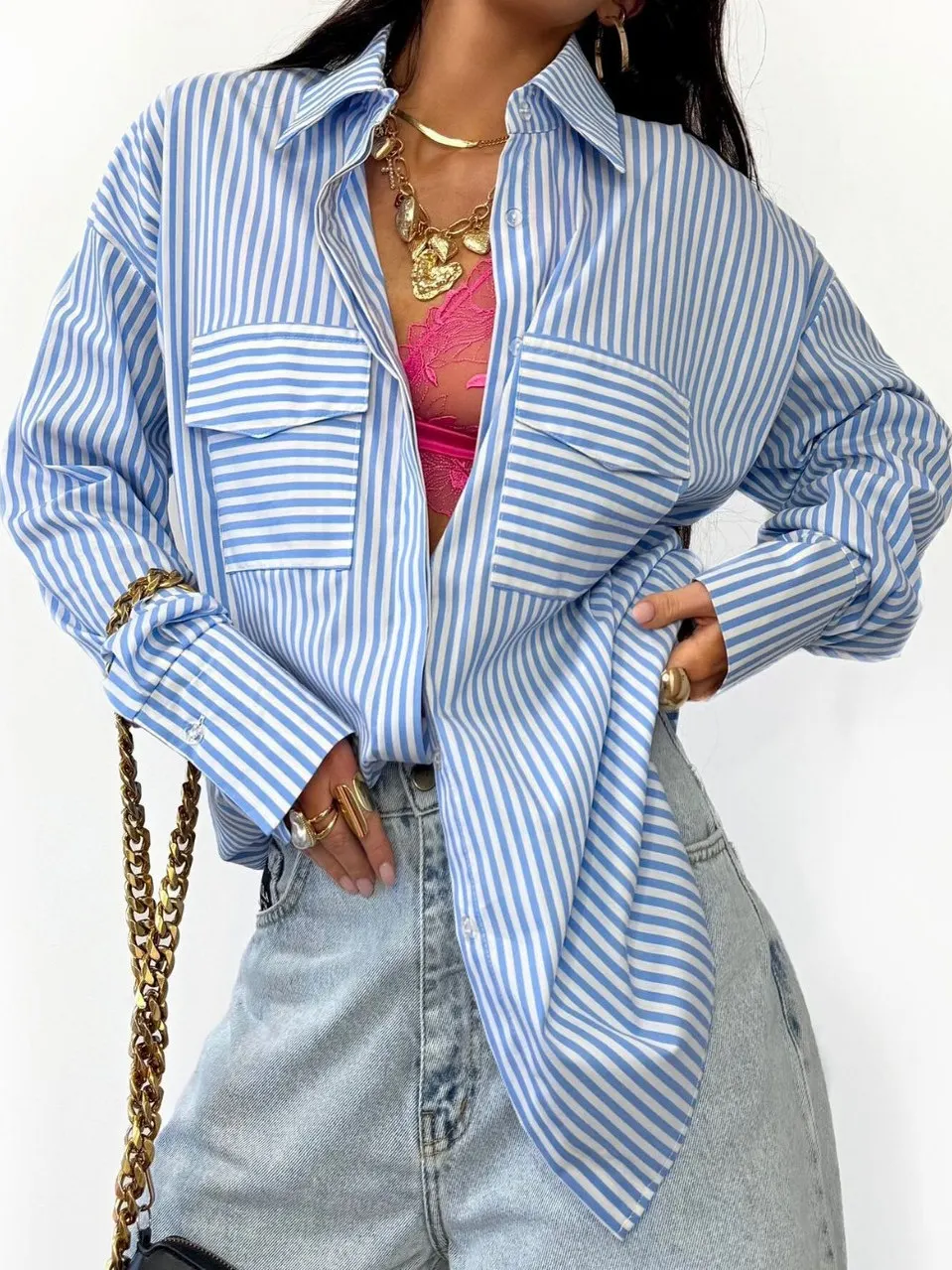 Csa Fena Solta e Confortável de Manga Longa Estilo Punk tras Verticais Gola Alta Aodão Poliéster Moda Primavera O...