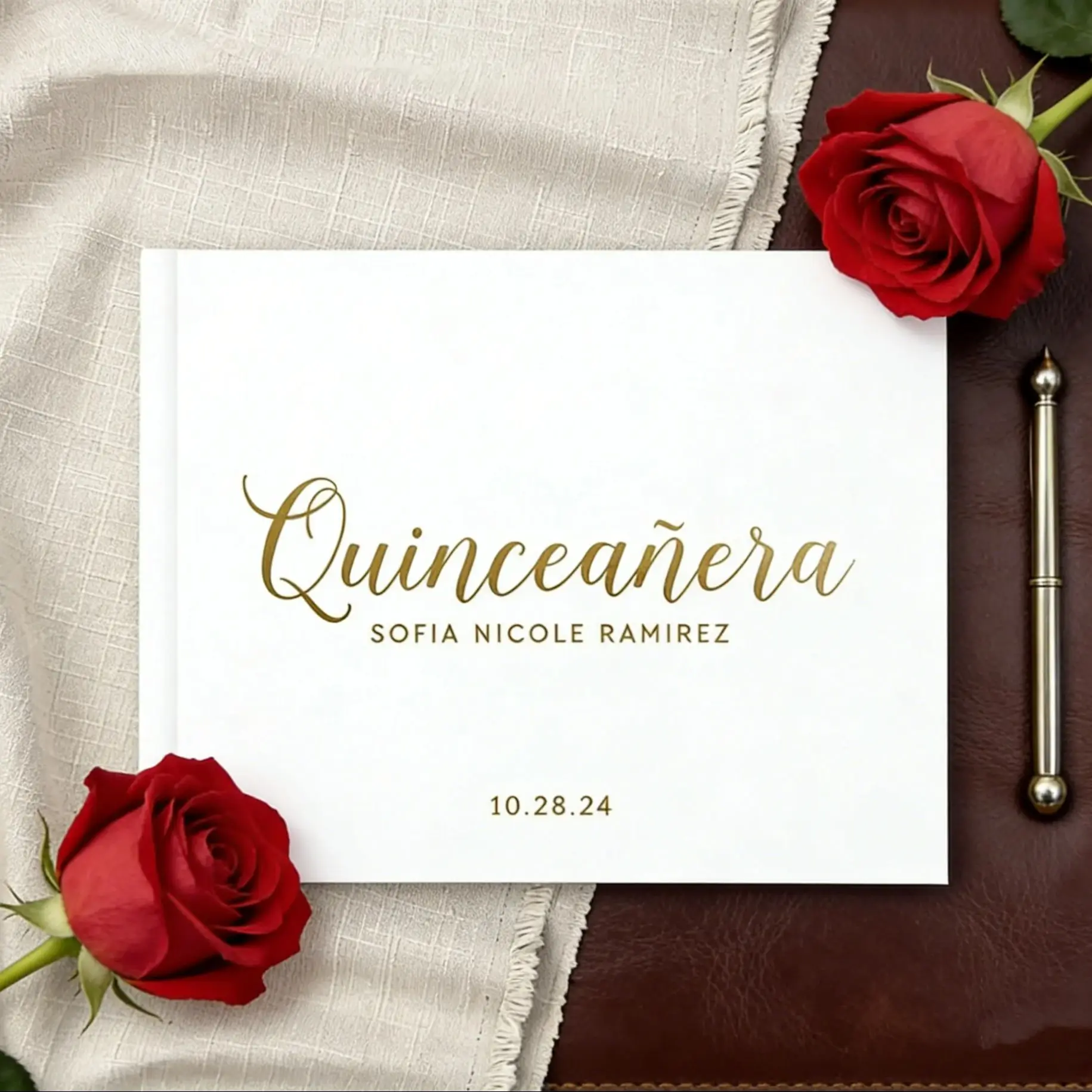 libro-de-visitas-personalizado-para-boda-en-color-azul-marino-con-detalles-en-dorado--libro-de-firmas-personalizado--Album-de-fotos-moderno-para-bodas