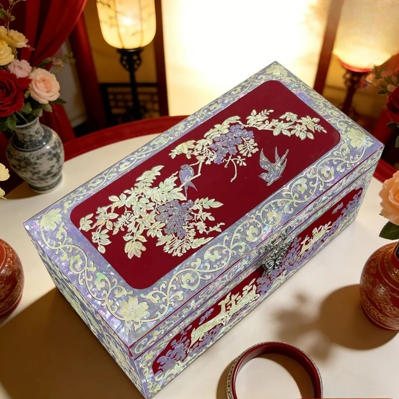 Original handmade snail inlaid jewelry box, traditional craft gift storage lacquer wooden box