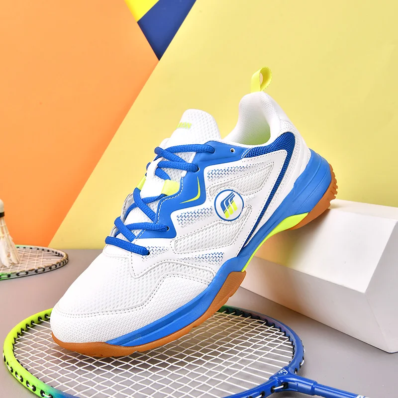 2026 New Badminton Sneakers for Men Breathable Badminton Footwear Non Slip Badminton Training Shoes Comfortable Outdoor Sneakers
